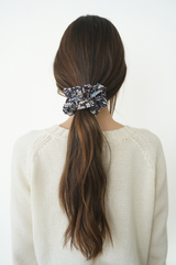 Babe Scrunchie in Navy Floral