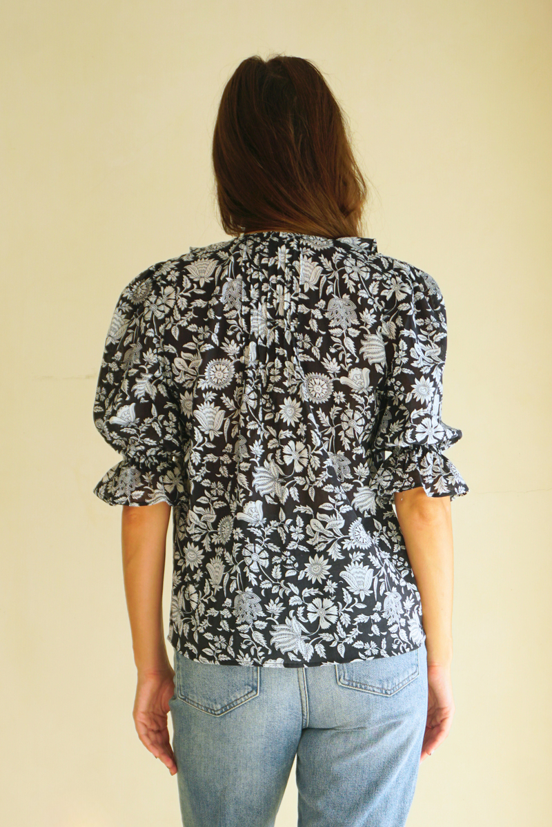 Chloe Shirt in Midnight Garden