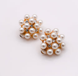 Pearly Floral Elegance Clip-on Earrings