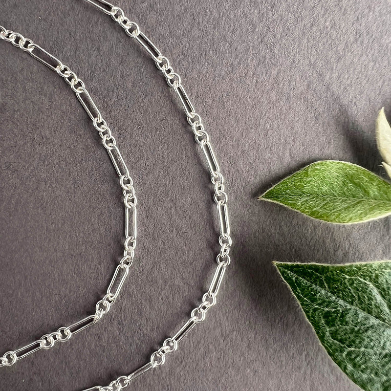 Lily Chain Necklace Silver