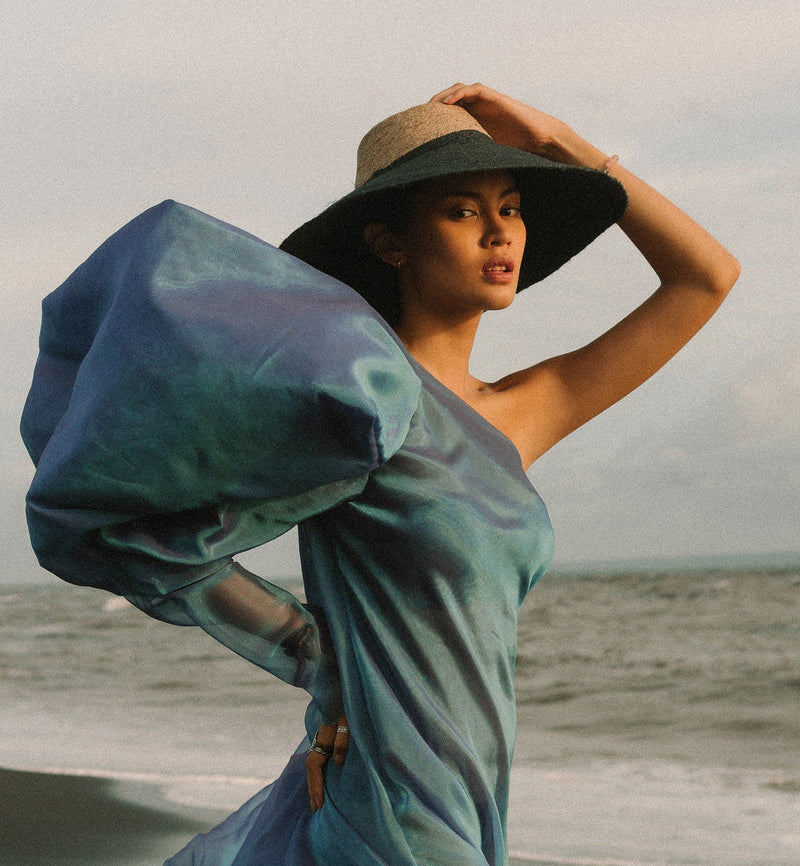 RIRI Duo Jute Handwoven Straw Hat in Natural & Black