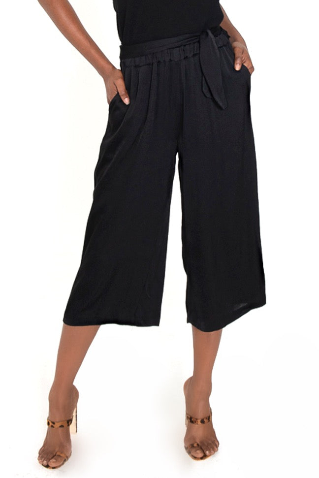 LAZZARO Cropped Black Palazzo Pant