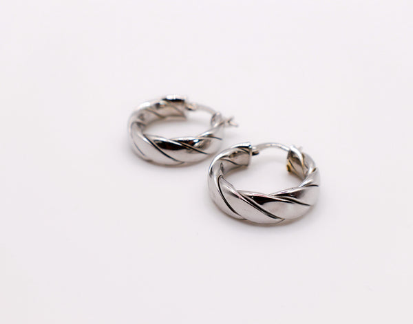 Italian Twirl Silver Hoop Earrings