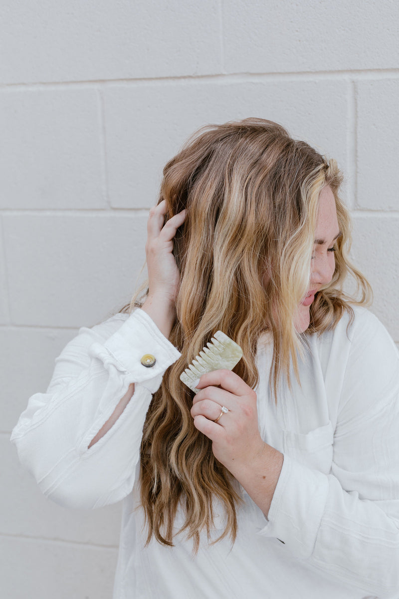 Jade Scalp Massaging Comb