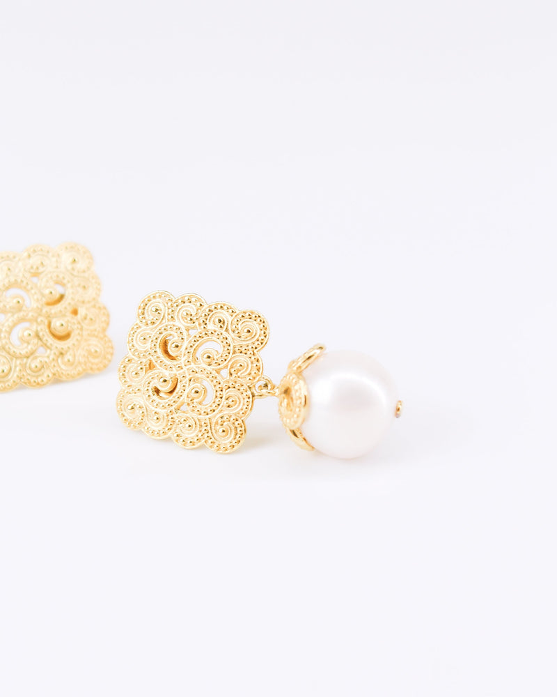 Helena Earrings