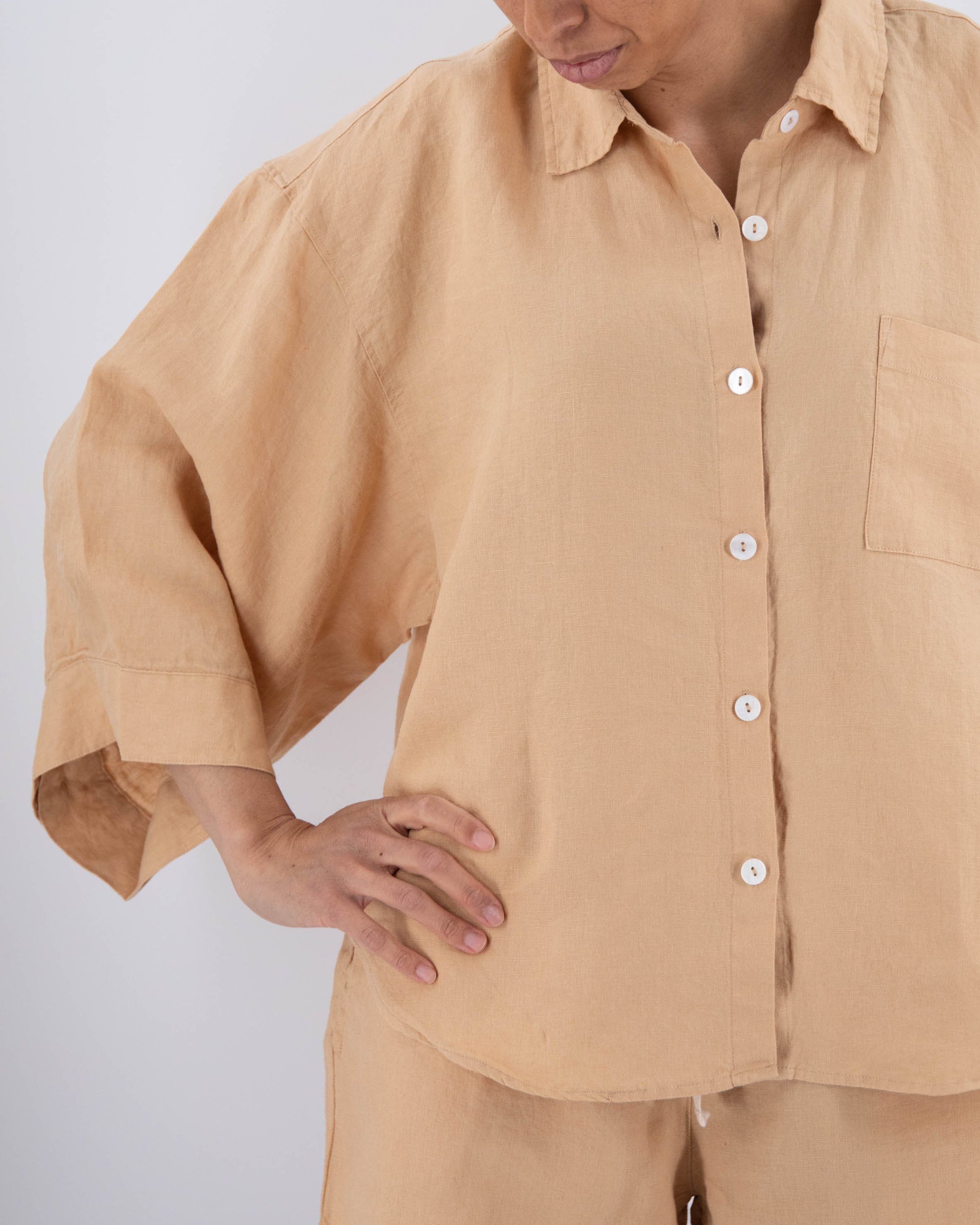 Linen Short Sleeve Shirts in Almost Apricot / OFFON CLOTHING